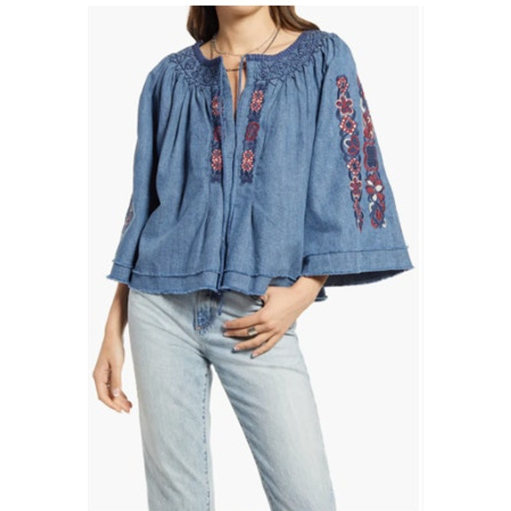 NEW! Free People 'Sun Valley' Embroidered Blouse in DENIM (L)